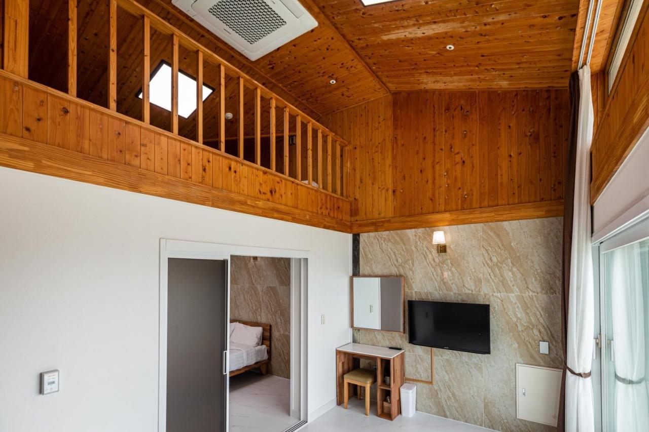Aewol Oceanstay Чеджу Екстериор снимка