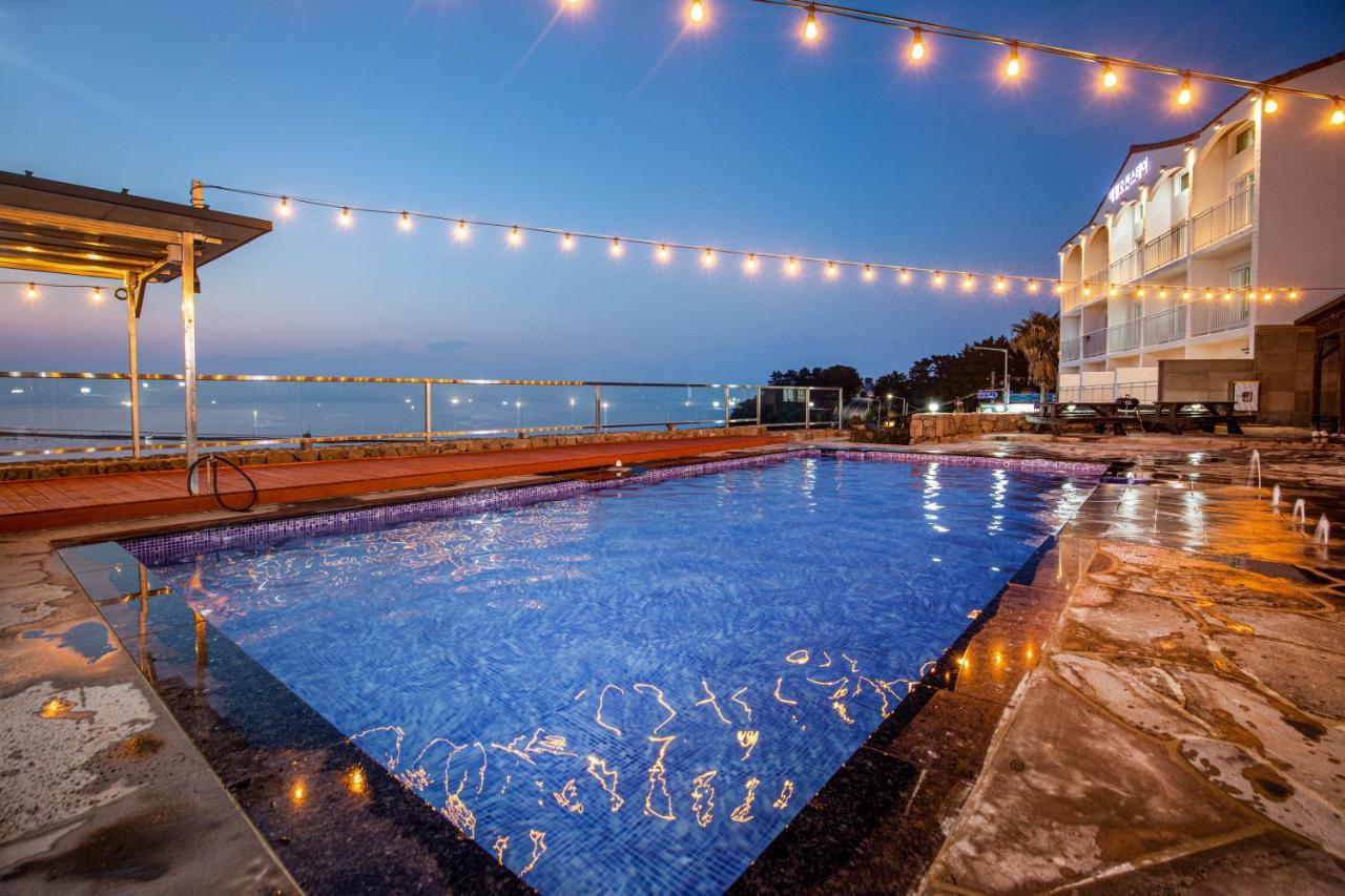 Aewol Oceanstay Чеджу Екстериор снимка