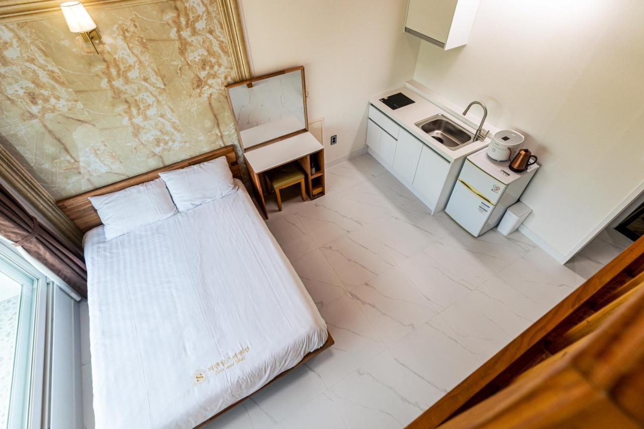 Aewol Oceanstay Чеджу Екстериор снимка